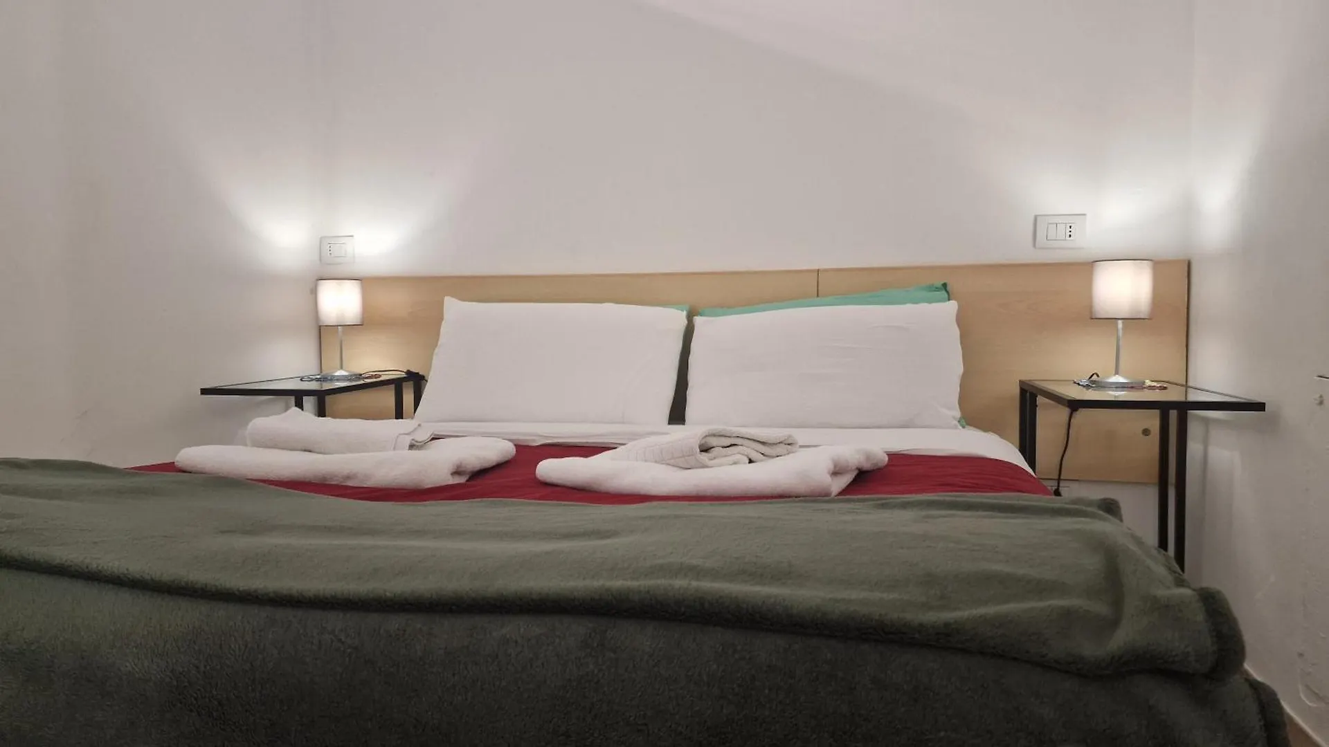 Appartamento Fiorilli House - Fair District - Gratis Private Parking Bologna Italia